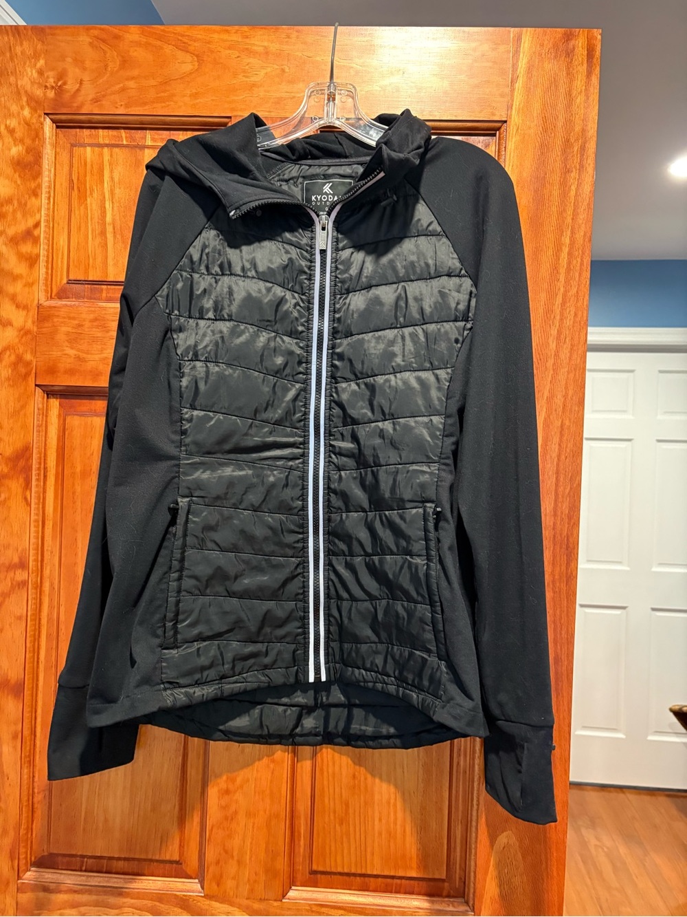 Kyodan Black Quilted Hooded Jacket with Stretch Panels